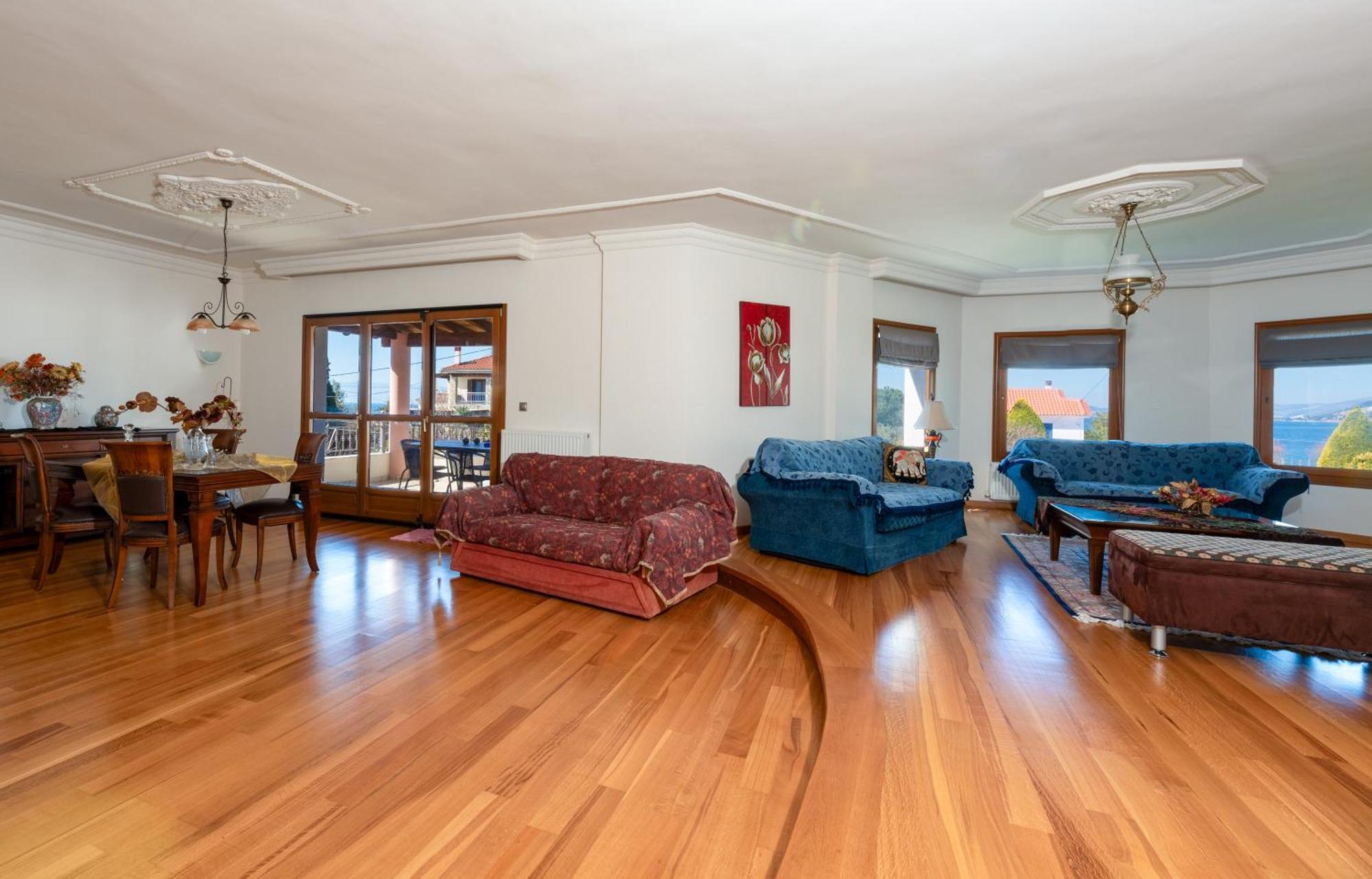 Christina'S Twin Palm Trees House Apartment Agria Luaran gambar