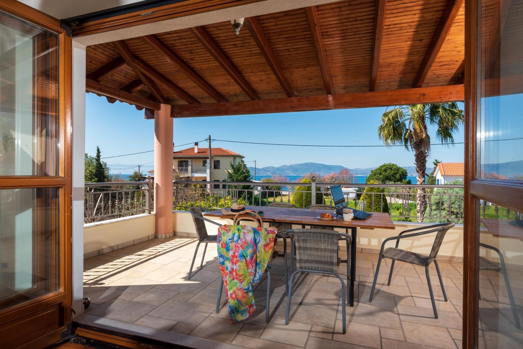 Christina'S Twin Palm Trees House Apartment Agria Luaran gambar