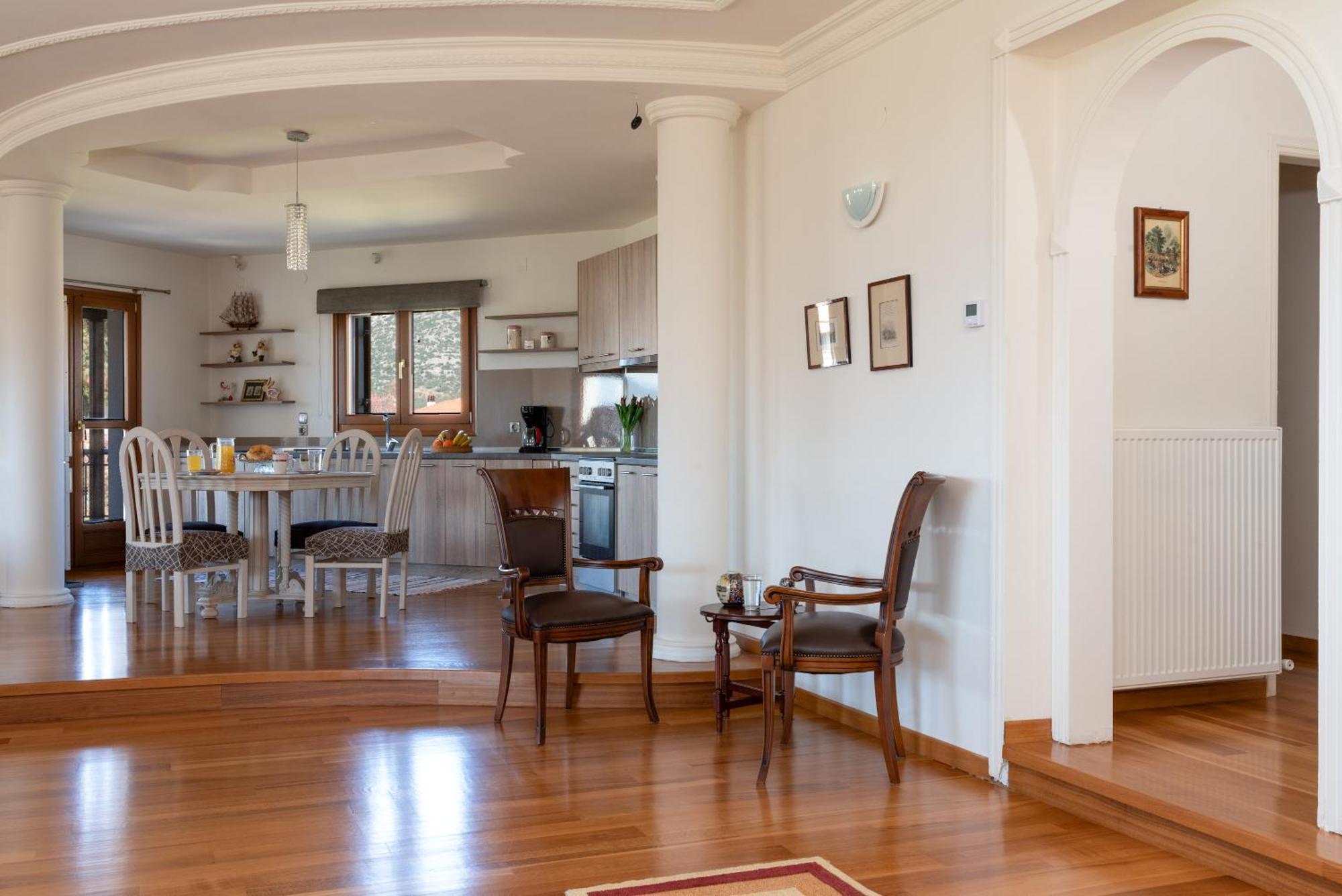 Christina'S Twin Palm Trees House Apartment Agria Luaran gambar